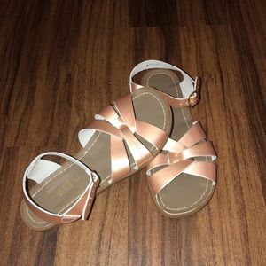 Saltwater sandals